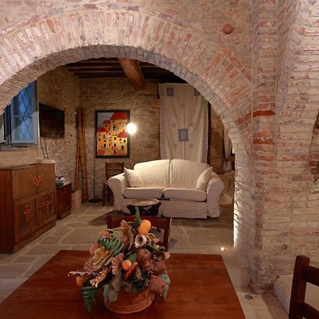 Apartamento La Casina Del Lillotatini Panicale Exterior foto